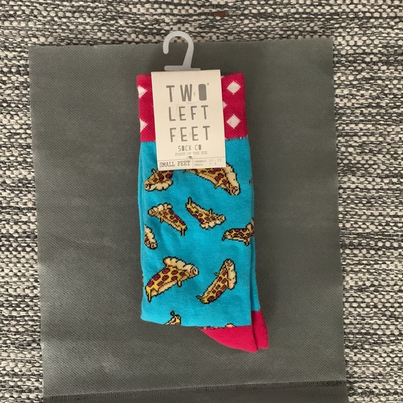 Socks - Picture 2 of 7